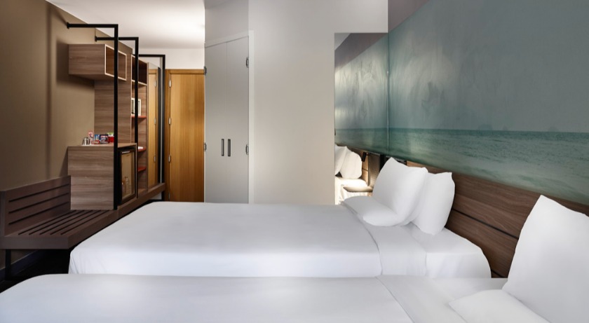 8587a09f9ac346b3b341621213425a7c