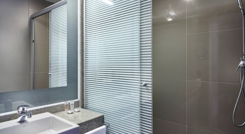 945ad4b80f99479296662857882c193e