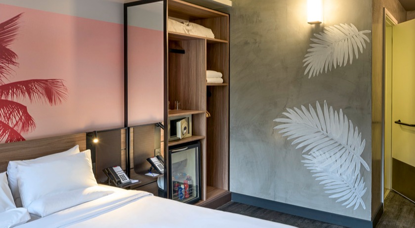 e00f979cc71c4977921e853c9729f8de