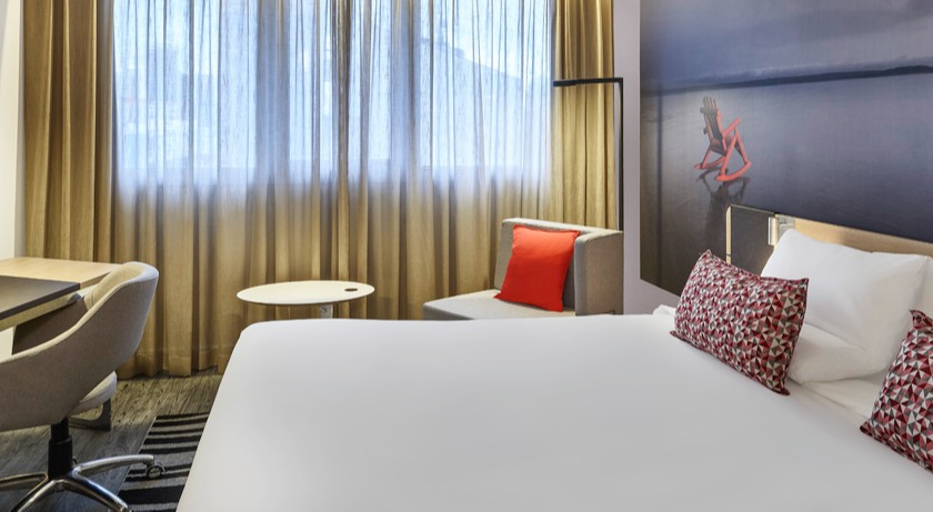 e5199a035f3d4c1da54dd4f1f4c650de